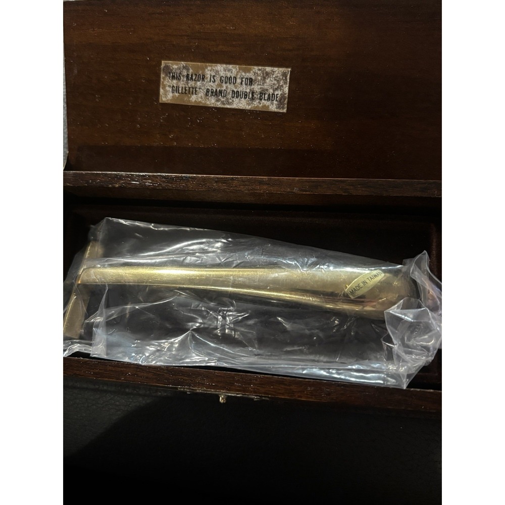 Vtg Razor Brass Gold Toned For Gillette Brand Double‎ Blade In Orig, Box New NOS